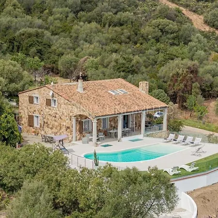 I Venti Di Molara San Teodoro (Sardinia)